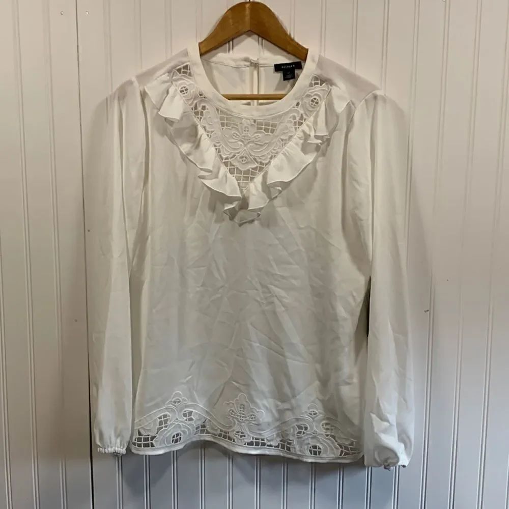 Halogen ivory cloud blouse